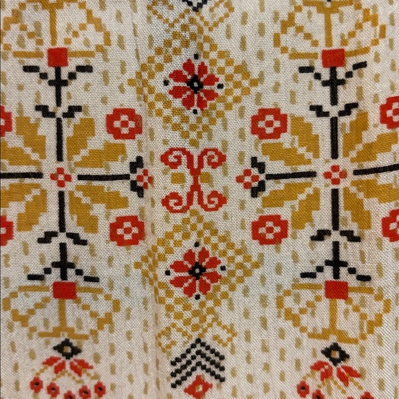 JUNIPER BRAND BEIGE RED MUSTARD YELLOW COLOR BLOUSE BEADED FACE DESIGN ON FRONT - Picture 11 of 16